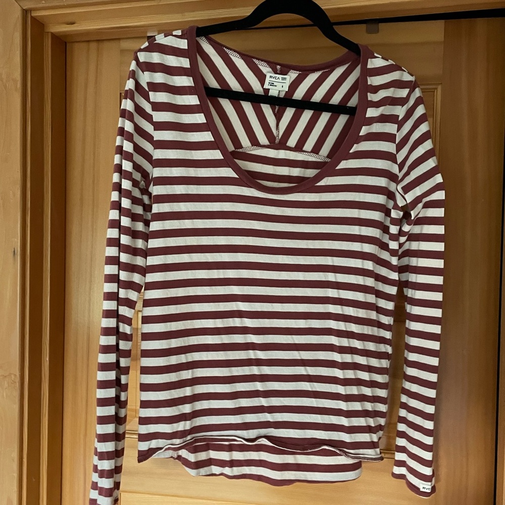 Women’s striped RVCA long sleeve shirt size S